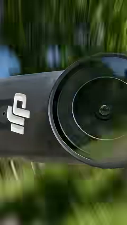 Beat 3: Camera on cap