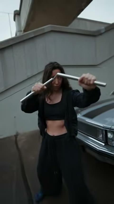 Beat 5: Chrome sticks
