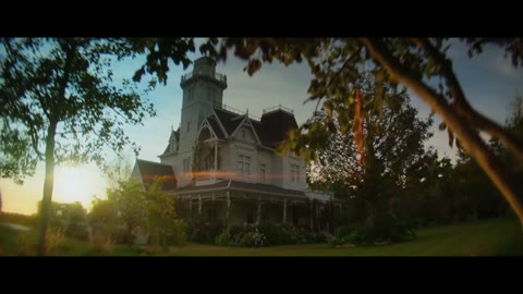 Beat 4: Gate and house