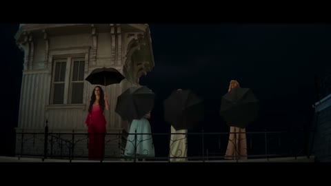 Beat 19: Women in gowns