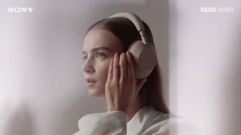 Beat 12: Hand to ear