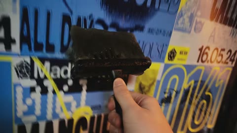 Beat 1: Poster pasting