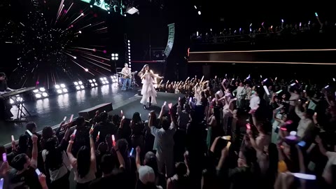 Beat 8: Wide stage