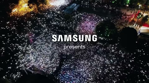 Beat 1: Festival crowd