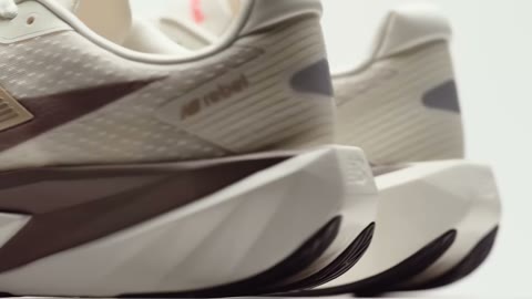 Beat 5: Heel pair