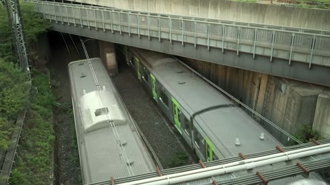 Beat 5: Trains from bridge