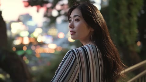 Beat 10: City bokeh portrait
