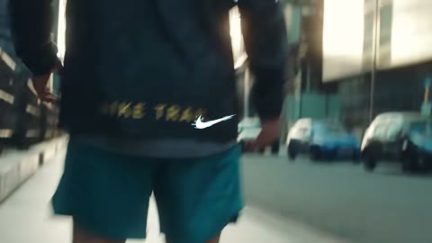 Beat 2: Shorts blur