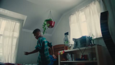Beat 8: Kids in the yard