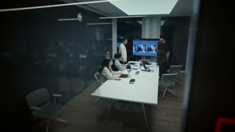 Beat 22: Meeting room through glass