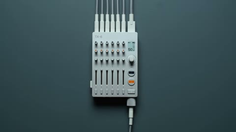 Beat 1: Device alone