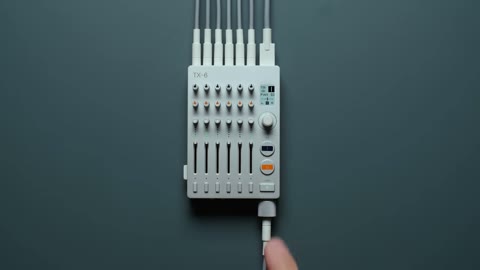 Beat 6: Button and display