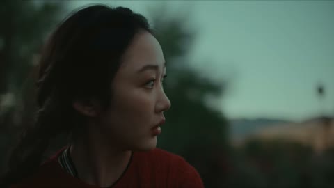 Beat 3: Woman portrait