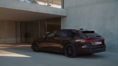 Beat 3: Avant parked