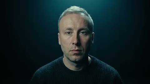 Beat 12: His face