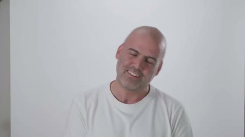 Beat 4: Blue sweater