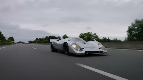 Beat 3: Crew and car