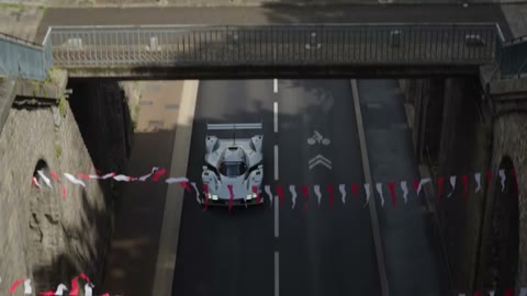 Beat 11: Le Mans road