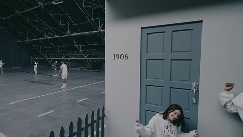 Beat 10: Door 1906
