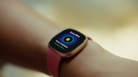 Beat 7: Runner checks watch