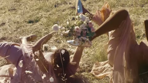 Beat 9: Bouquet toss