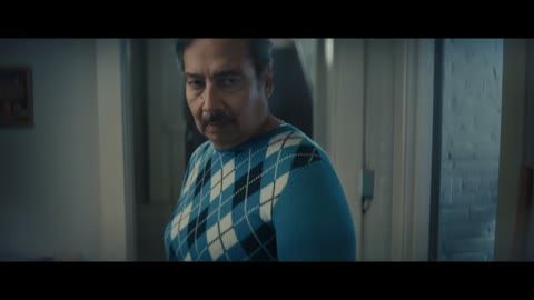 Beat 7: Apple Card on phone