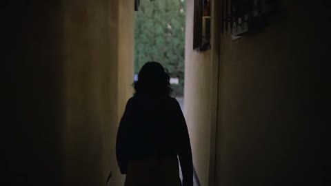 Beat 4: Dark corridor