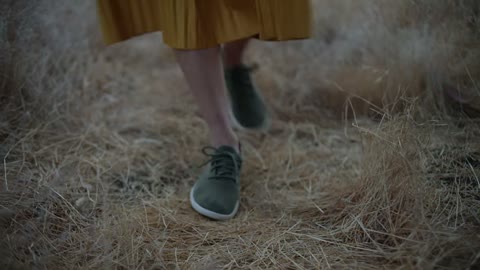 Beat 13: Feet in grass