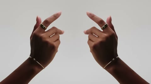 Beat 24: Hands, rings