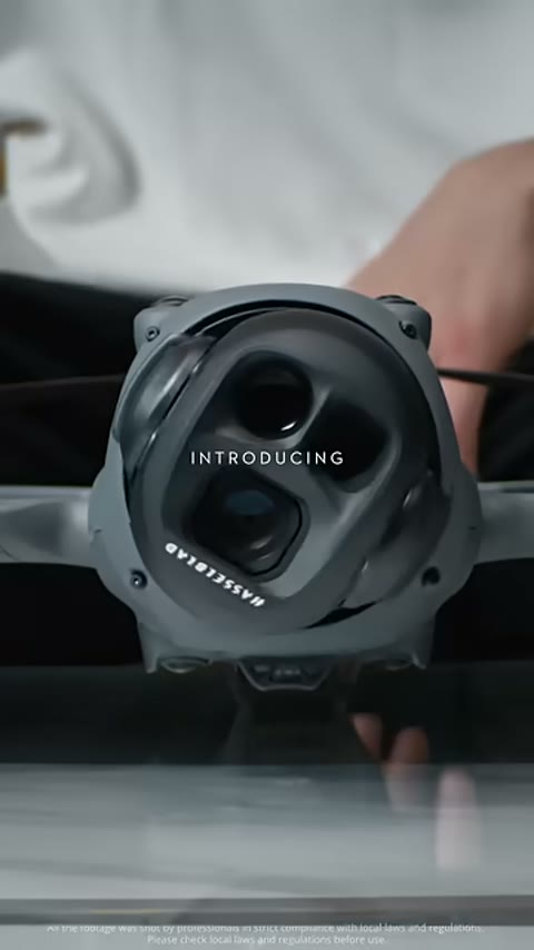 Beat 1: Gimbal close-up