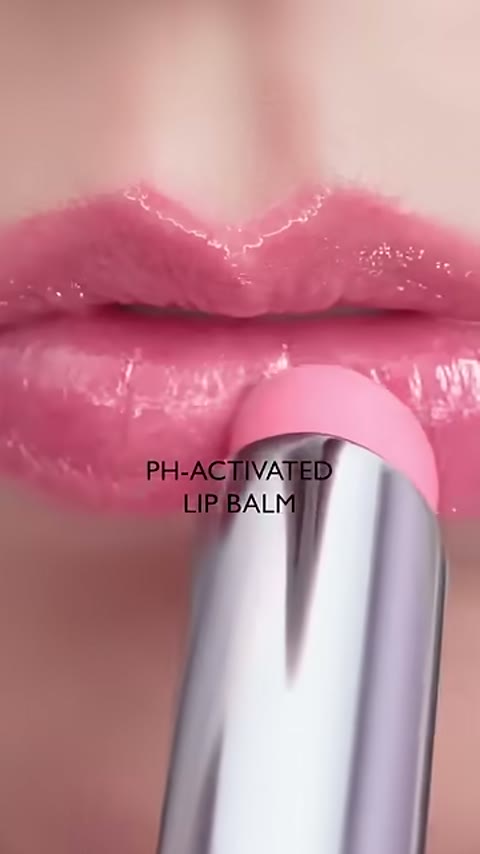 Beat 3: Pink runway