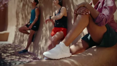 Beat 3: Lace up