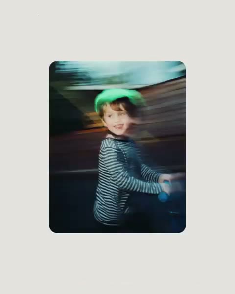 Beat 14: Neon and smile