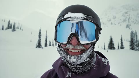 Beat 30: Frosty skier