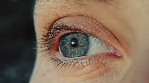 Beat 38: Eye close-up