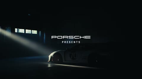 Beat 4: Porsche presents