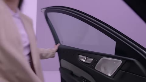 Beat 2: Mirror and door