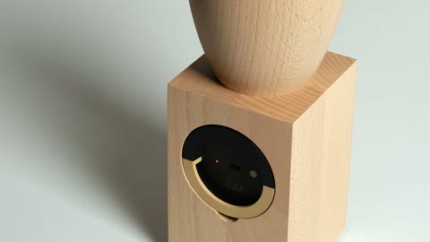 Beat 3: Pairing button