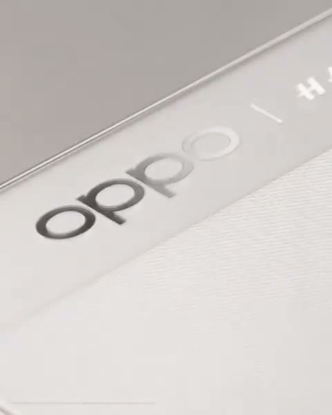 Beat 1: Logo emboss