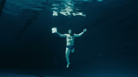 Beat 48: Swimmer floats