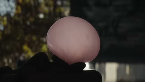 Beat 17: Balloon held