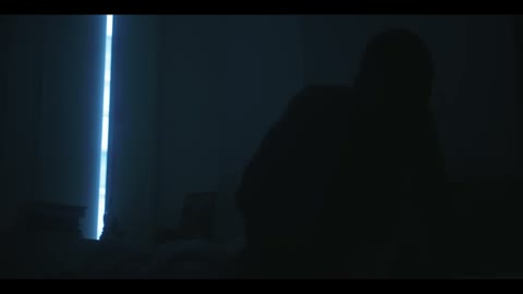 Beat 21: Sits up