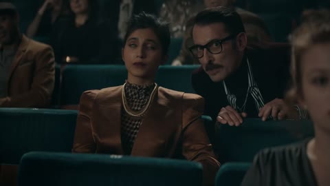 Beat 13: Audience reacts