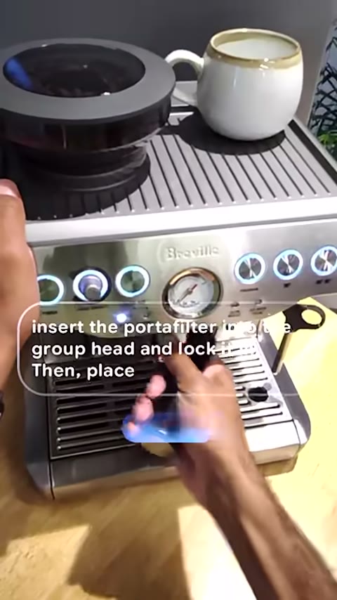 Beat 10: Insert and lock