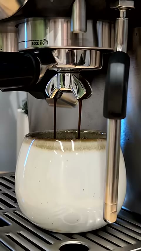 Beat 13: Espresso pour