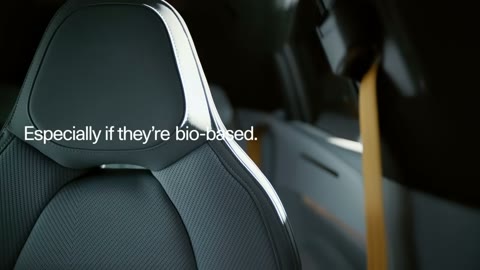 Beat 17: Backlit panels