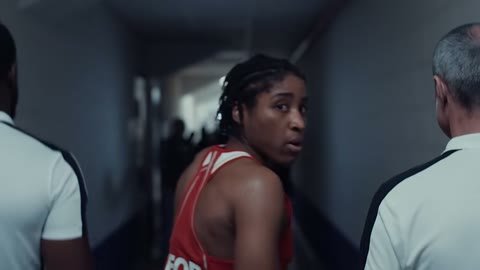 Beat 19: Team beside her