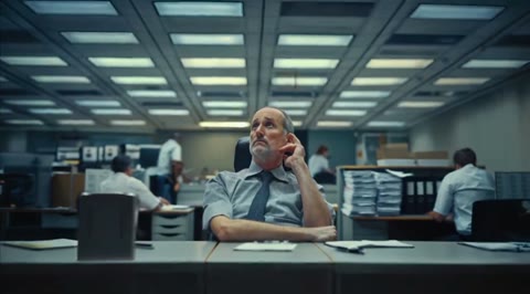 Beat 1: Man at desk
