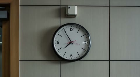 Beat 8: Clock 4