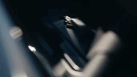 Beat 6: Carbon and badge burst